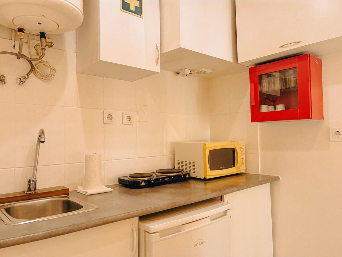 Charming Local Flat Near Sao Bento Palace Apartment Lissabon