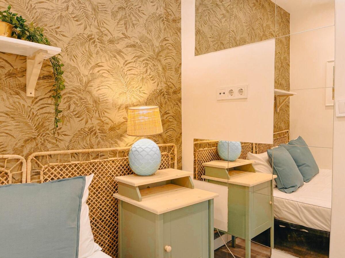 Apartment Charming Local Flat Near Sao Bento Palace